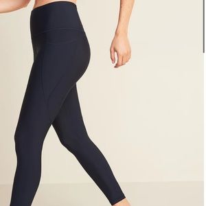 Old Navy High Rise Elevate Leggings